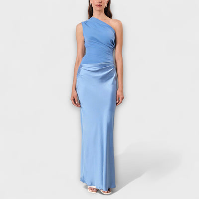 Elegante vestido maxi de un solo hombro con pliegues
