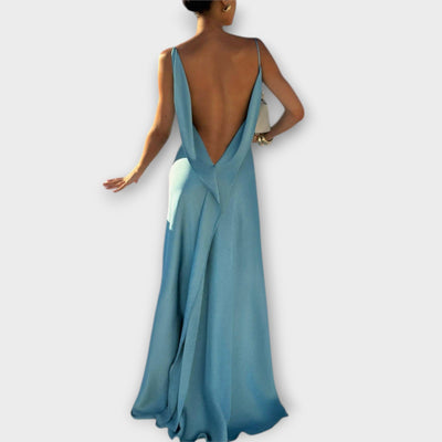 Hallie - Elegante vestido largo de satén con alto slit