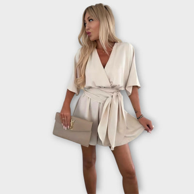 Mathilda - Elegante Mono Ajustado