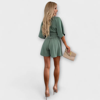 Mathilda - Elegante Mono Ajustado