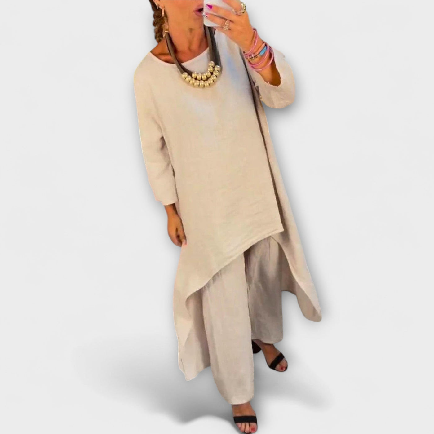 Tabea - Traje de lino con cuello redondo