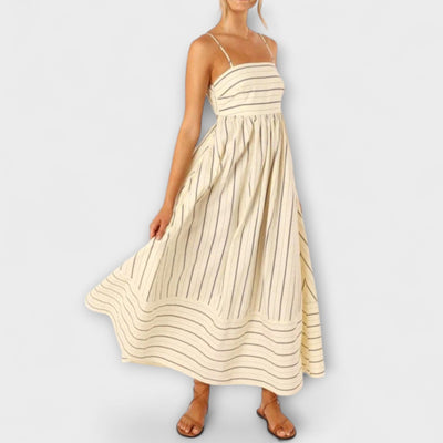 Svea - Maxi vestido en Bare Bloom